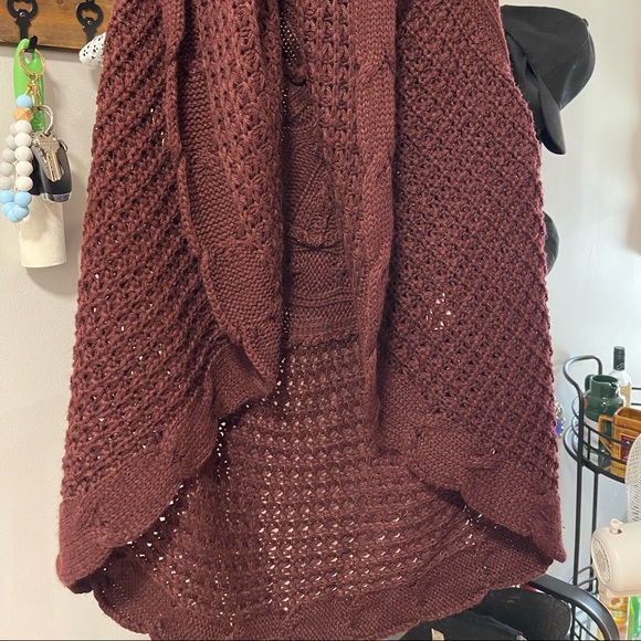 Knit Shaw Vest - Picture 2 of 3